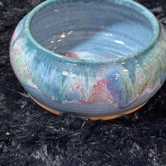 Frog Pond Pottery Seagrove NC Hand Thrown Bowl Multicolor Blues Glazed Signed - Picture 4 of 7